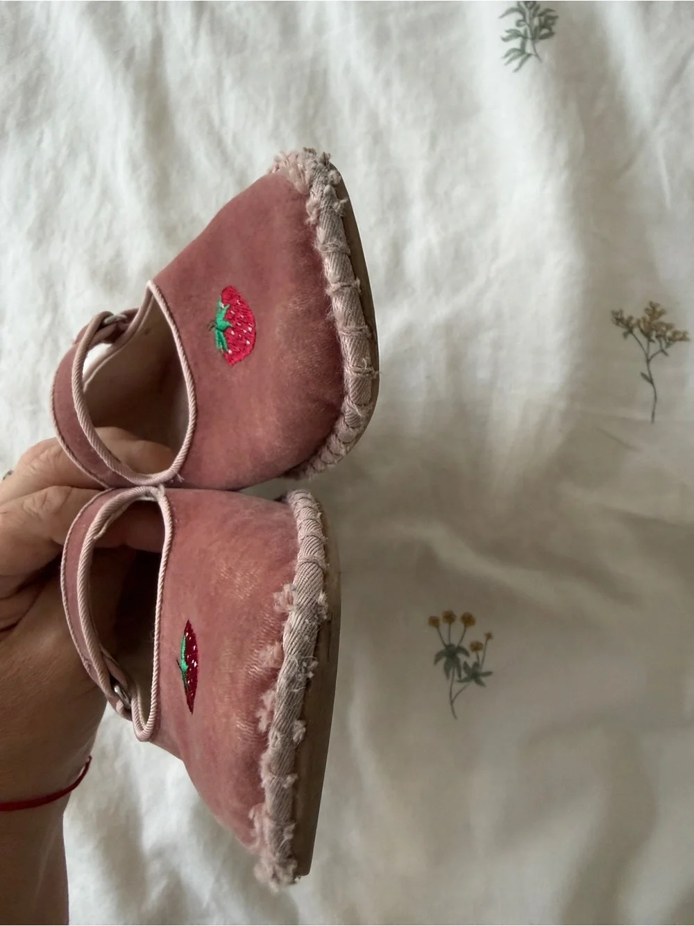 ZARA Dusty Pink Velvet Mary Jane Shoes with Strawberry Embroidery